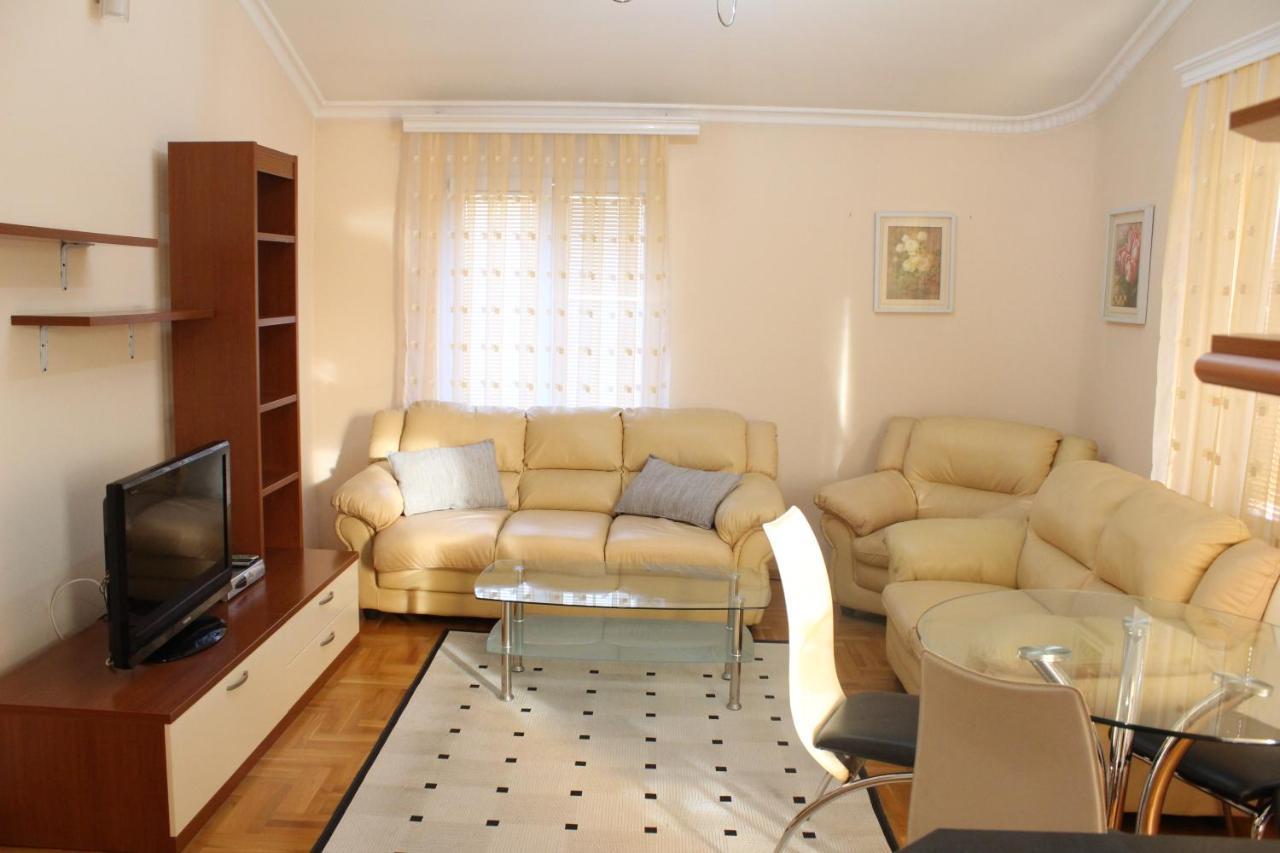 Hana Apartments Prishtina Pristina Eksteriør bilde